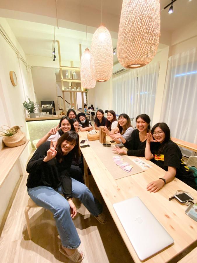 Ben&Pooh Hostel Bangkok Esterno foto